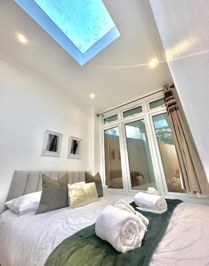 London Charm - Stylish Room In Spacious Home Zewnętrze zdjęcie