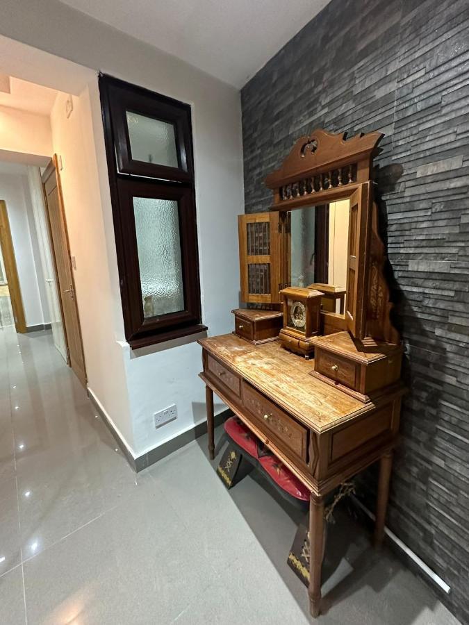 London Charm - Stylish Room In Spacious Home Zewnętrze zdjęcie